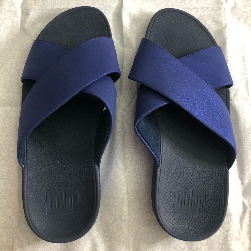 Fitflop blue shimmer suede sandals size 7